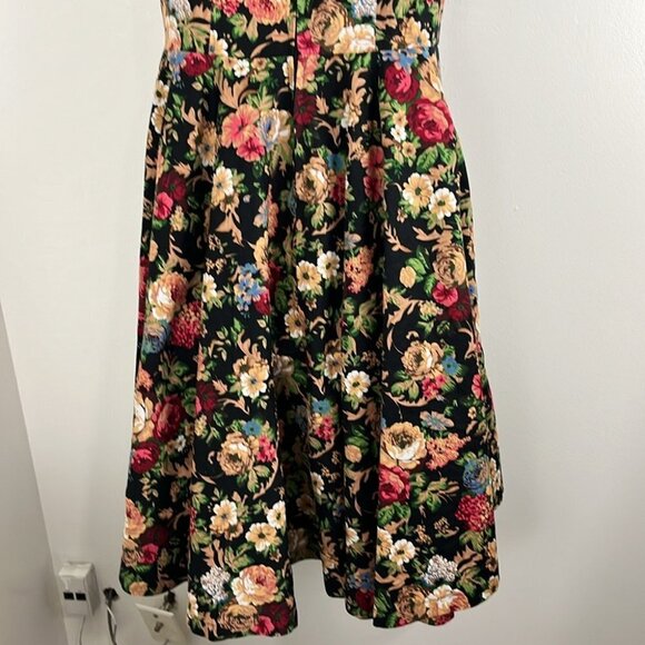 Lindy Bop Floral A-Line 50s-Style Dress - Picture 6 of 8